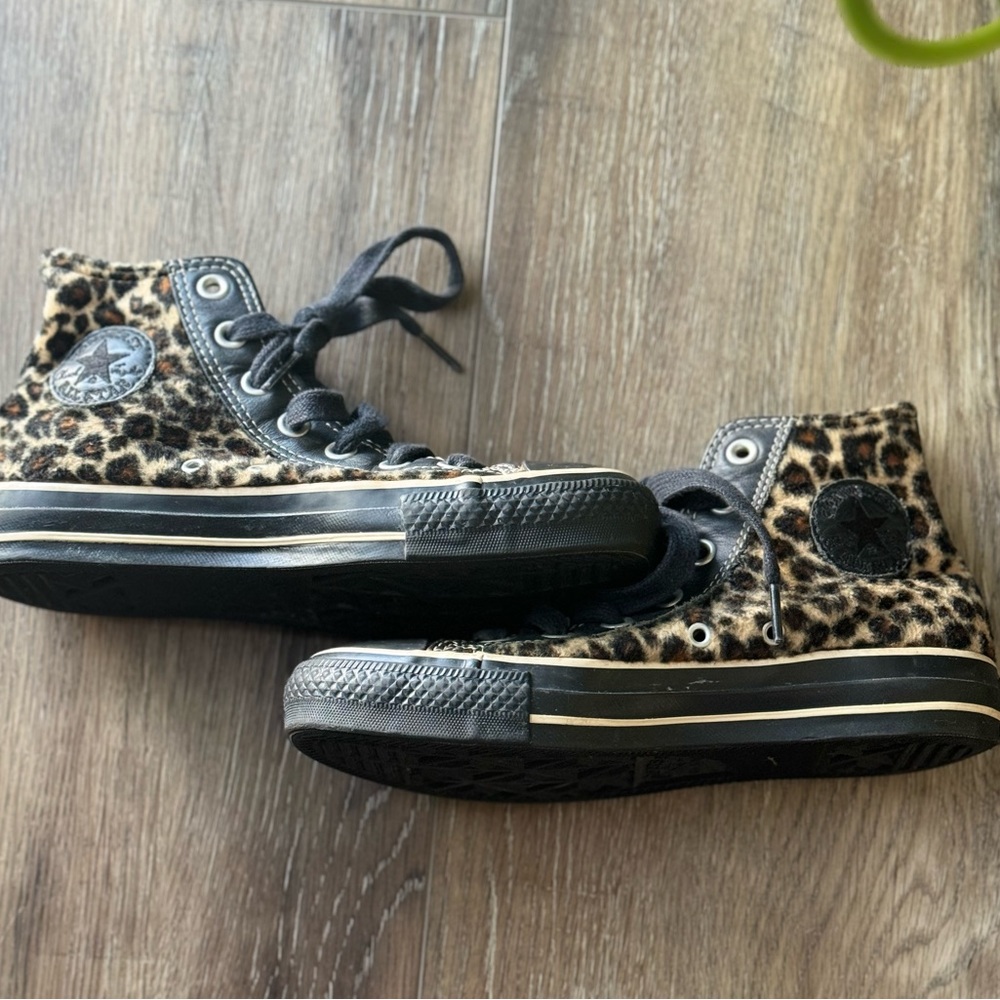 RARE Vintage Faux Fur Leopard Converse high top